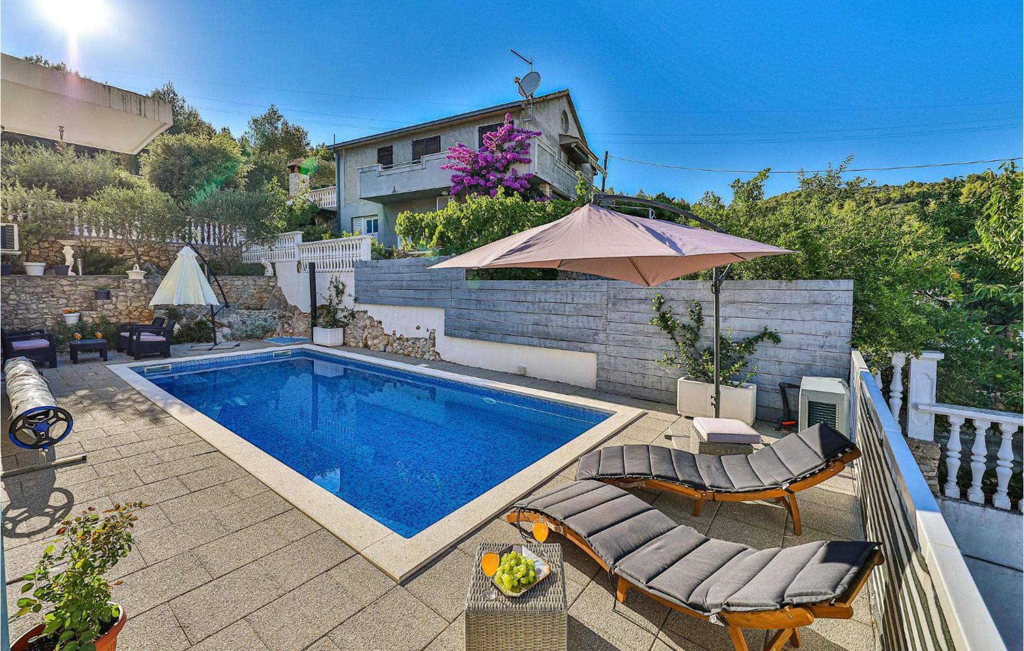 Stunning Home In Marina With Heated Swimming Pool Exterior photo
